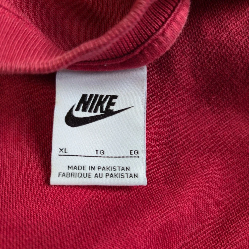 Nike Sweatshirt Womens XL Red Center Swoosh Cropped Oversized Pullover Fleece
